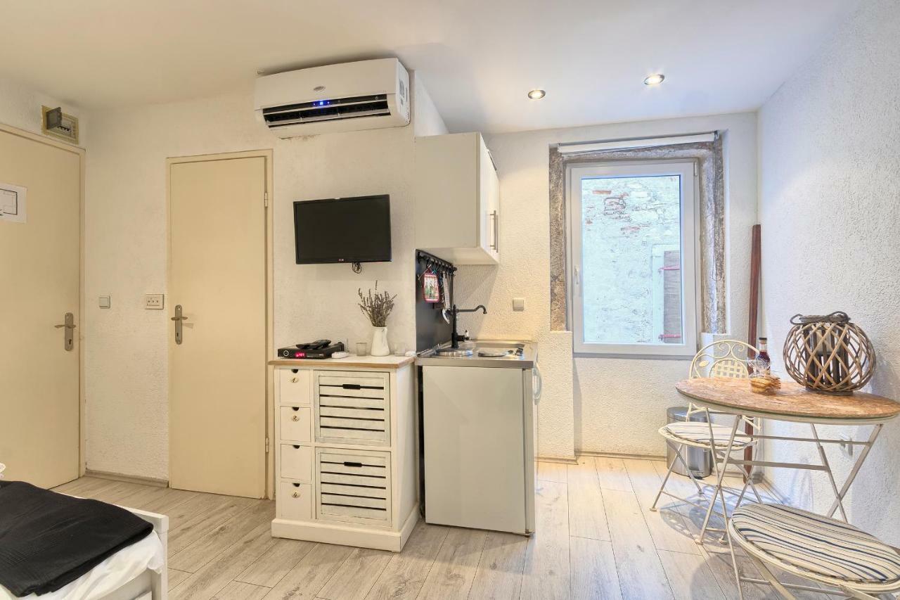 Davor Holiday Apartments Rovinj Buitenkant foto